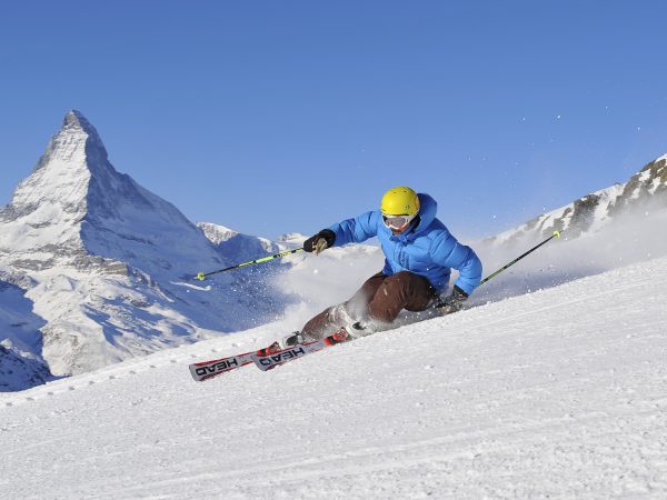 Ski and snowboard_cr_Michael Portmann (2)