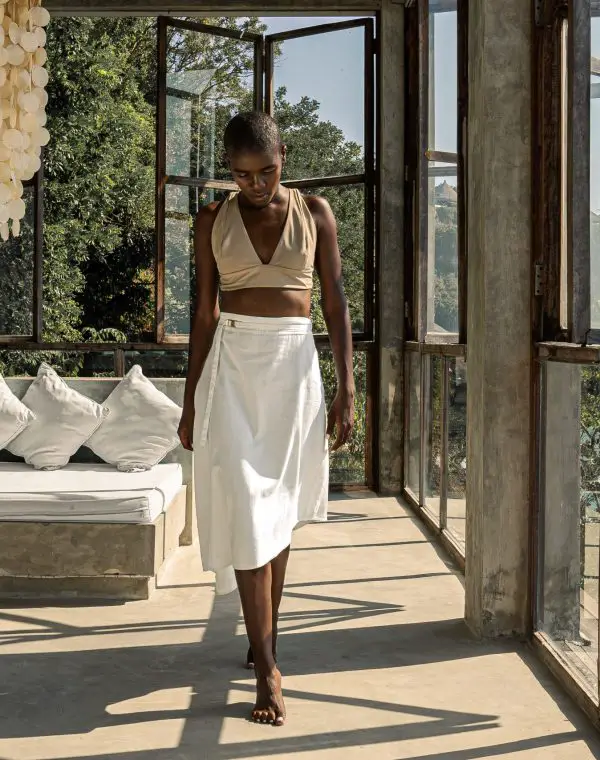 15 Uluwatu Bikini Top Sand & Mallorca Skirt White