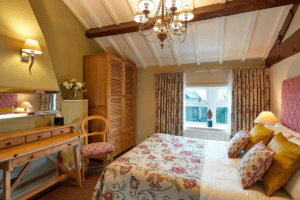 Rooms at The White Hart at Lydgate